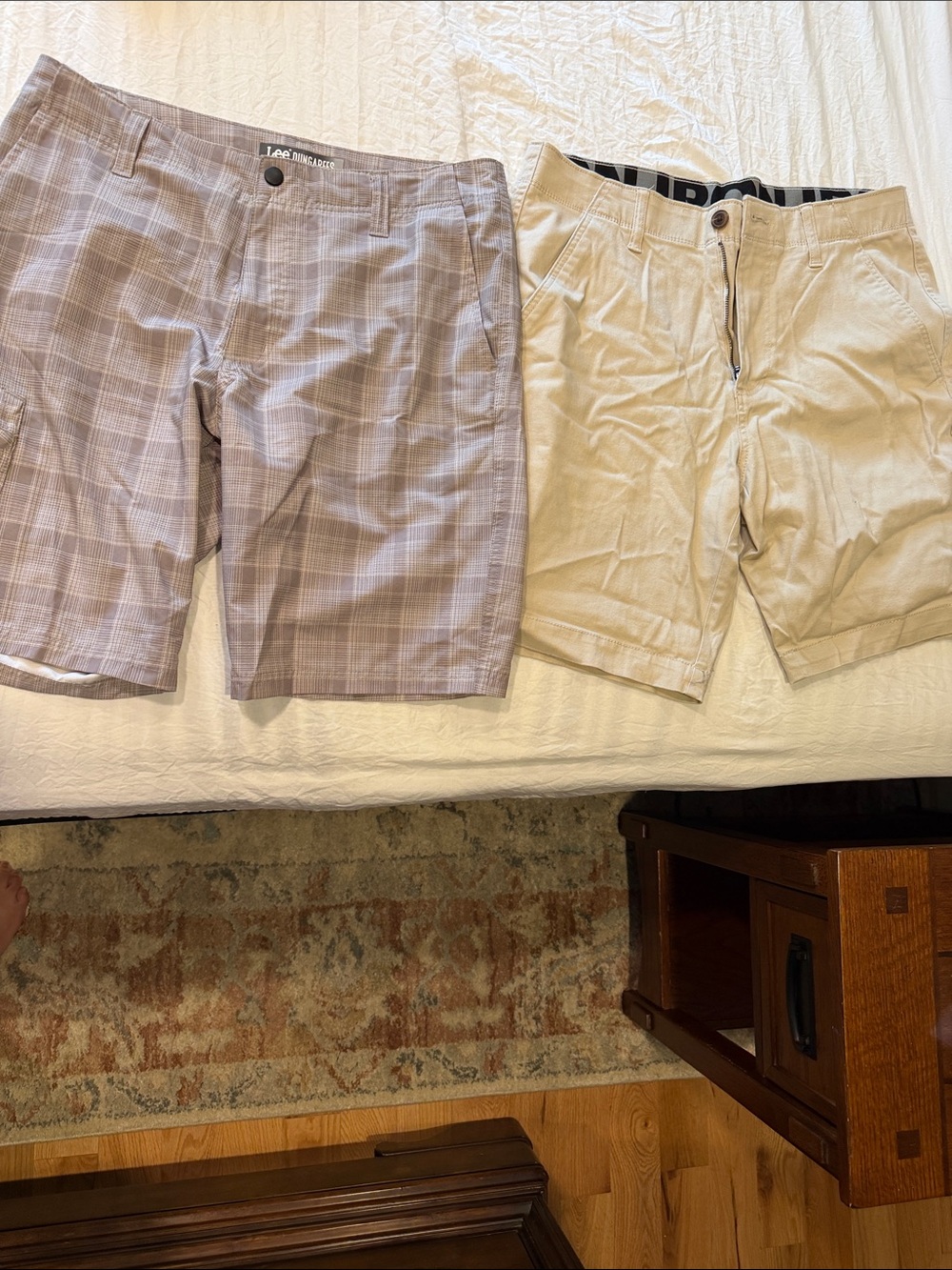 Lee Men's Tan Flat Front Shorts